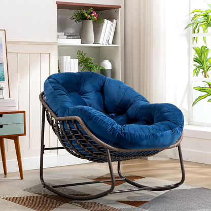 Scandinavian Swing: Modern Egg Chair with Cozy Comfort