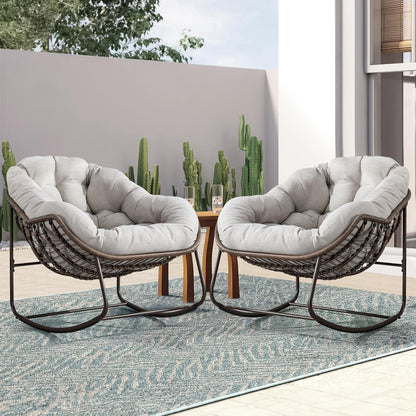 Scandinavian Swing: Modern Egg Chair with Cozy Comfort
