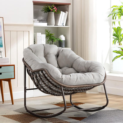 Scandinavian Swing: Modern Egg Chair with Cozy Comfort